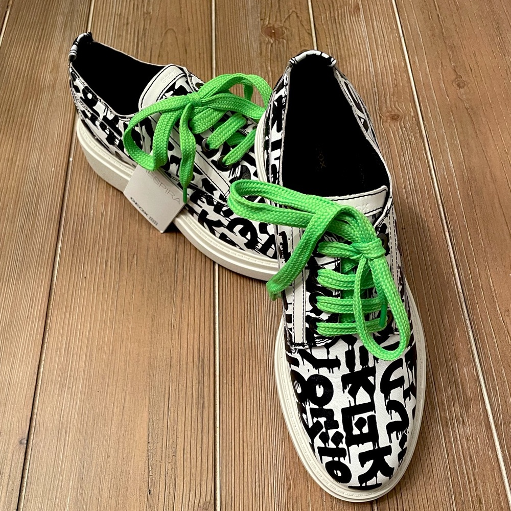 NWT Geox Respira sneakers